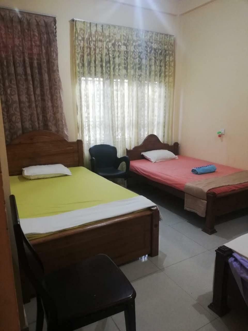 Golden Town Hostel Tangalle Exterior photo